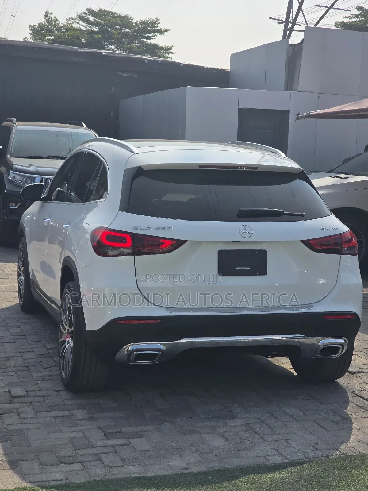 Mercedes-Benz GLA 250 2021 White