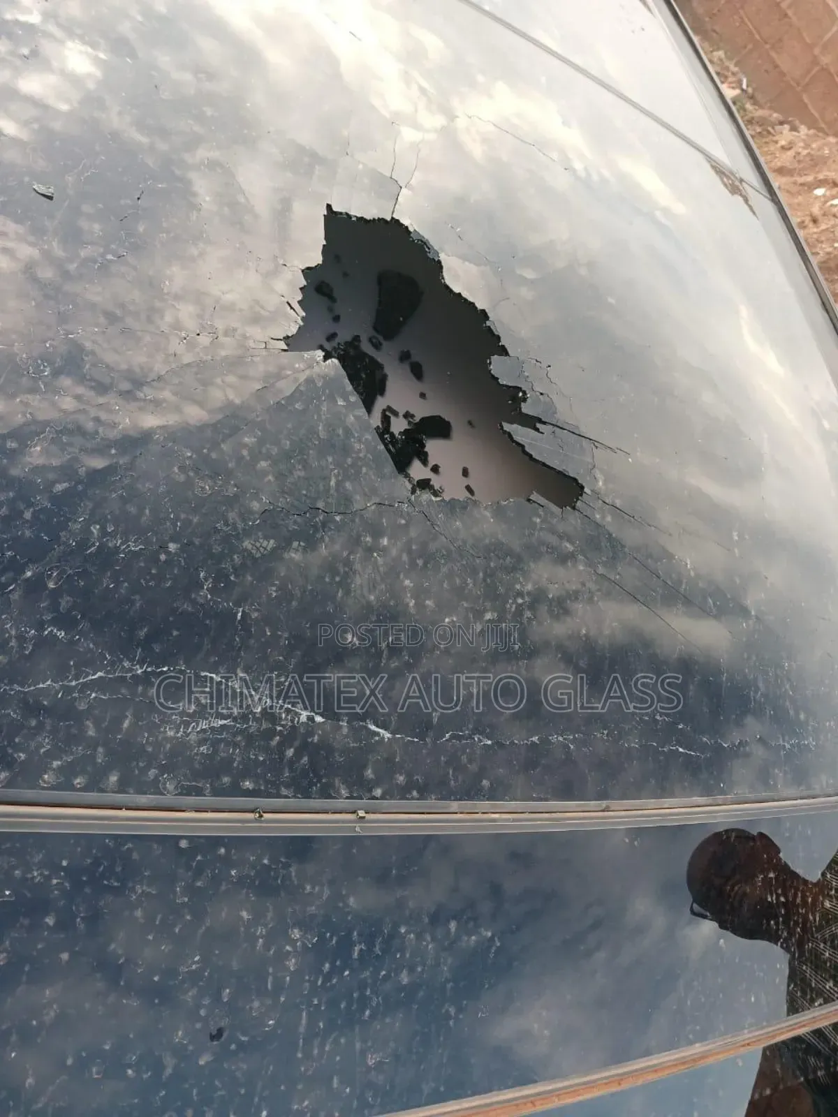 Hyundai Santafe 2014 Panoramic Roof Glass Available