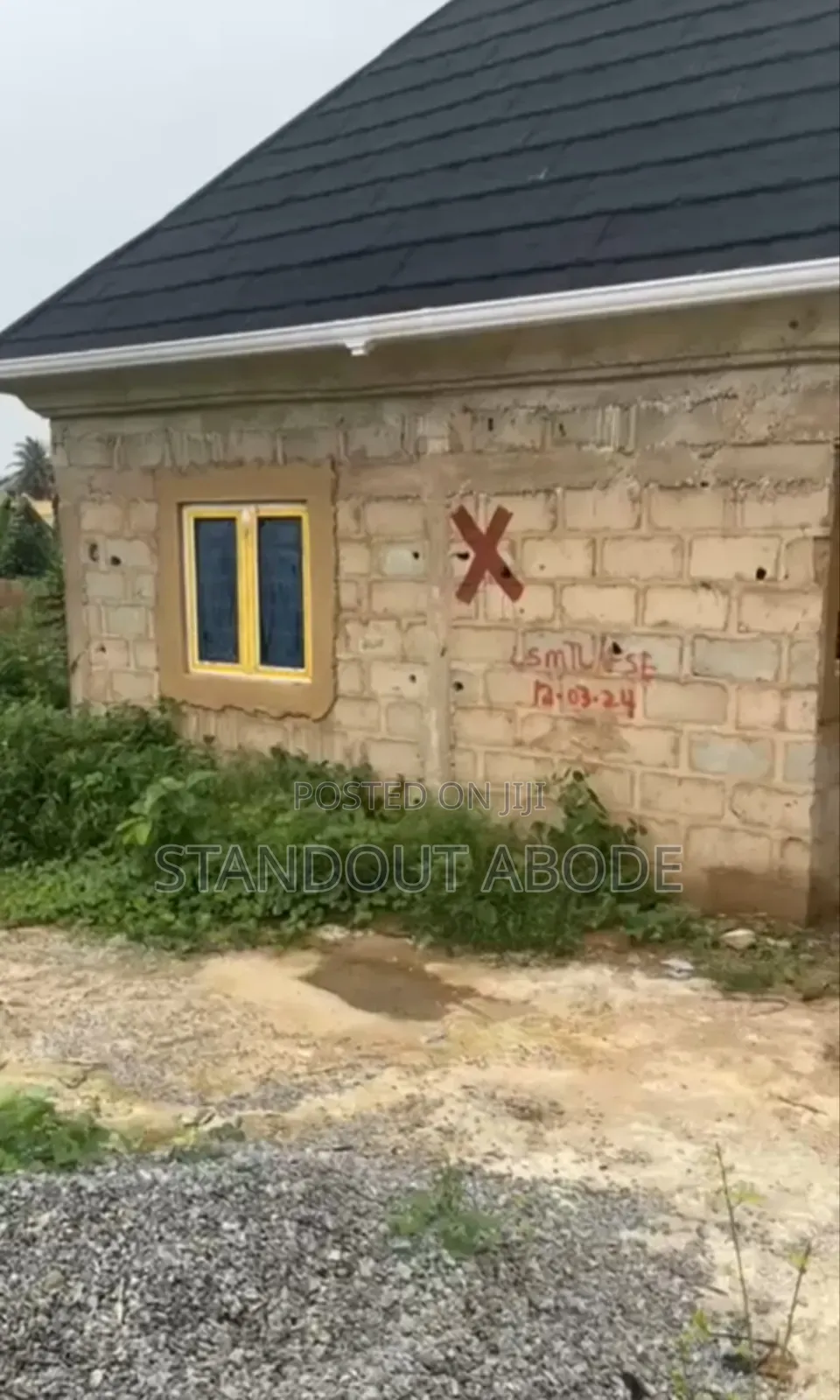 10bdrm Block of Flats in Lasustech Ikorodu for sale