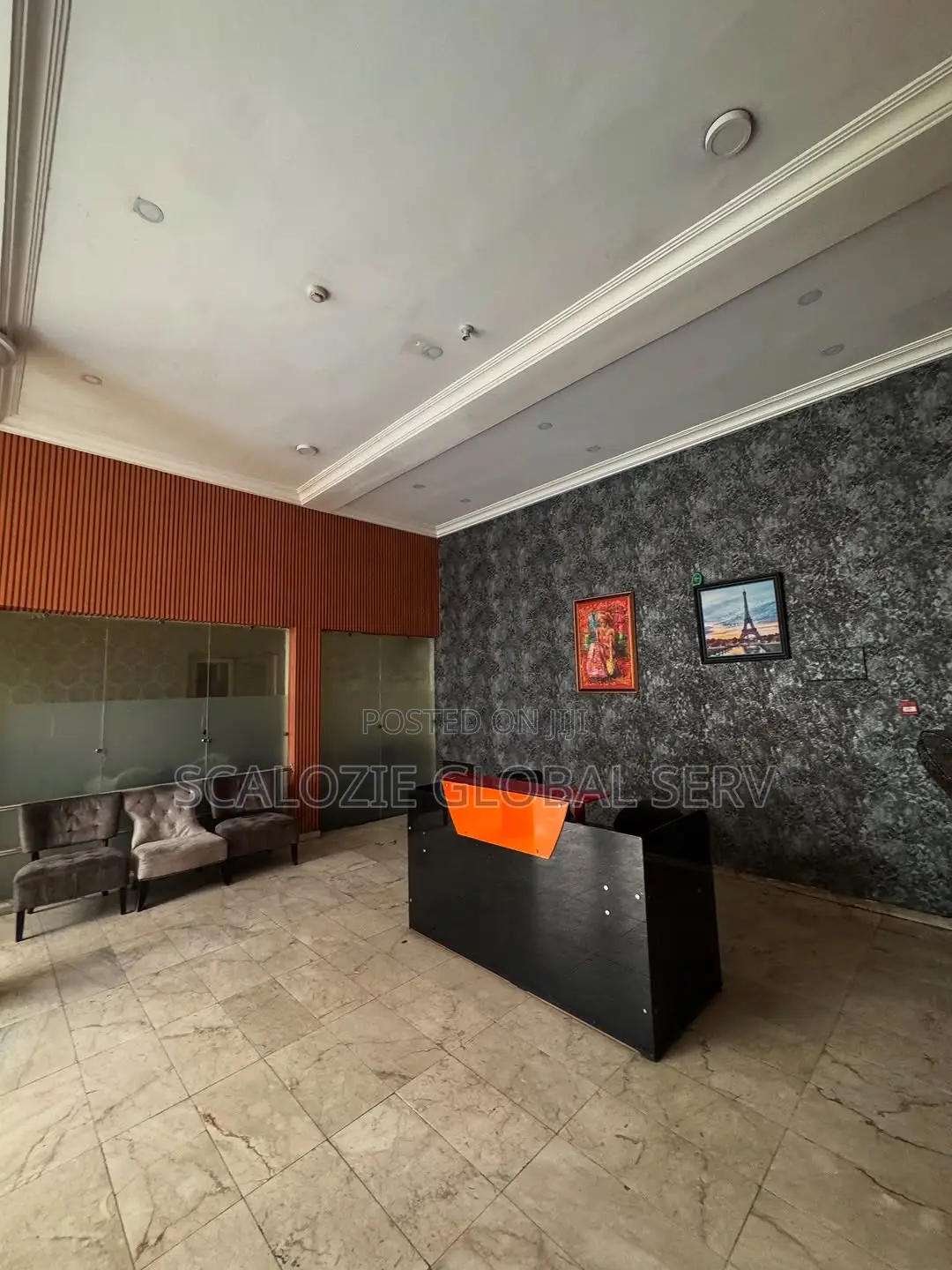 18 Rooms Hotel Wt. Conference Hall, Massive Bar Space, Boutique Etc.