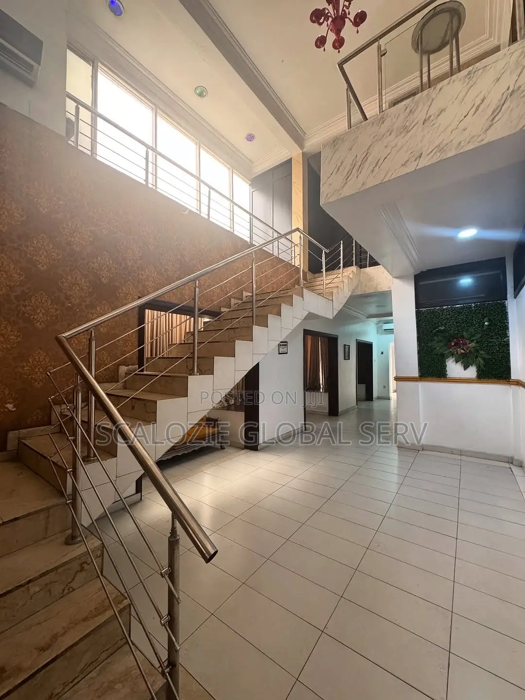 18 Rooms Hotel Wt. Conference Hall, Massive Bar Space, Boutique Etc.