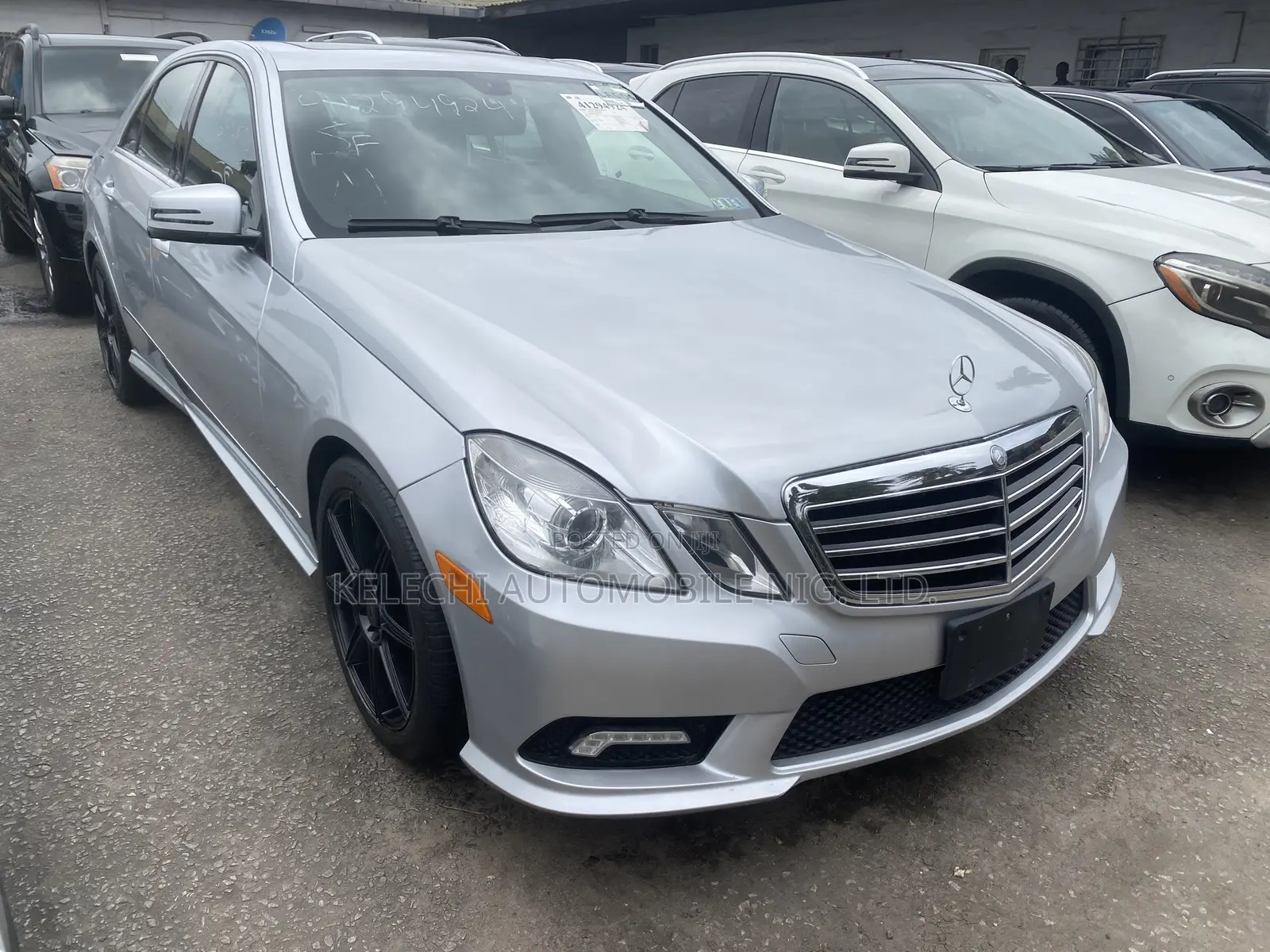 Mercedes-Benz E350 Base 4Matic Sedan AWD (3.5L 6cyl 7A) 2011 Silver