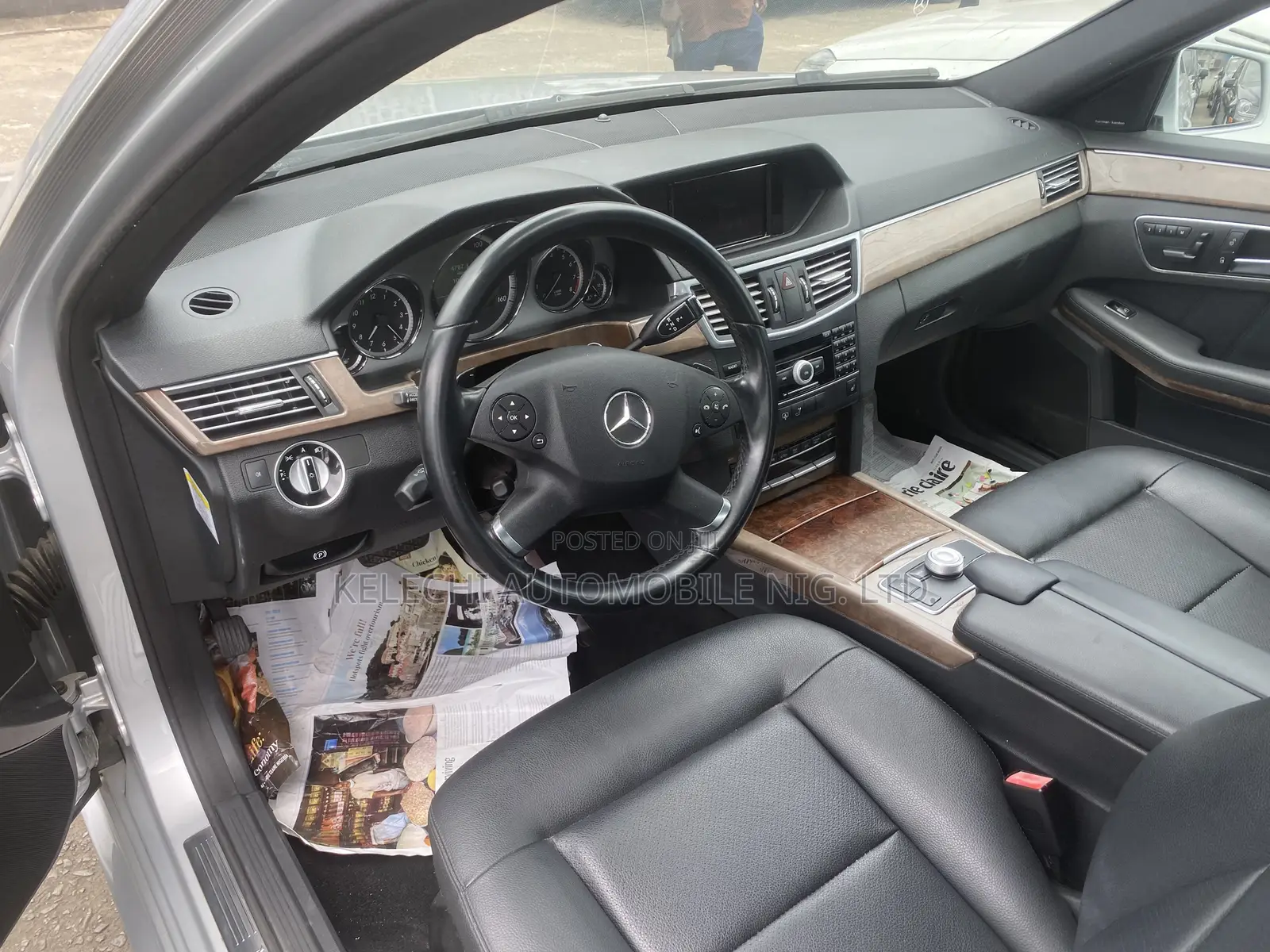 Mercedes-Benz E350 Base 4Matic Sedan AWD (3.5L 6cyl 7A) 2011 Silver