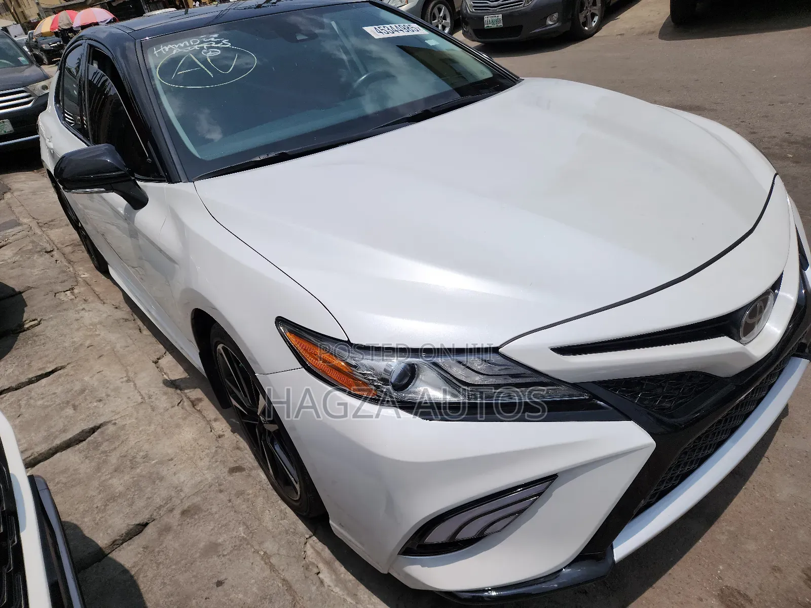 Toyota Camry XSE V6 (3.5L V6 8A) 2019 White