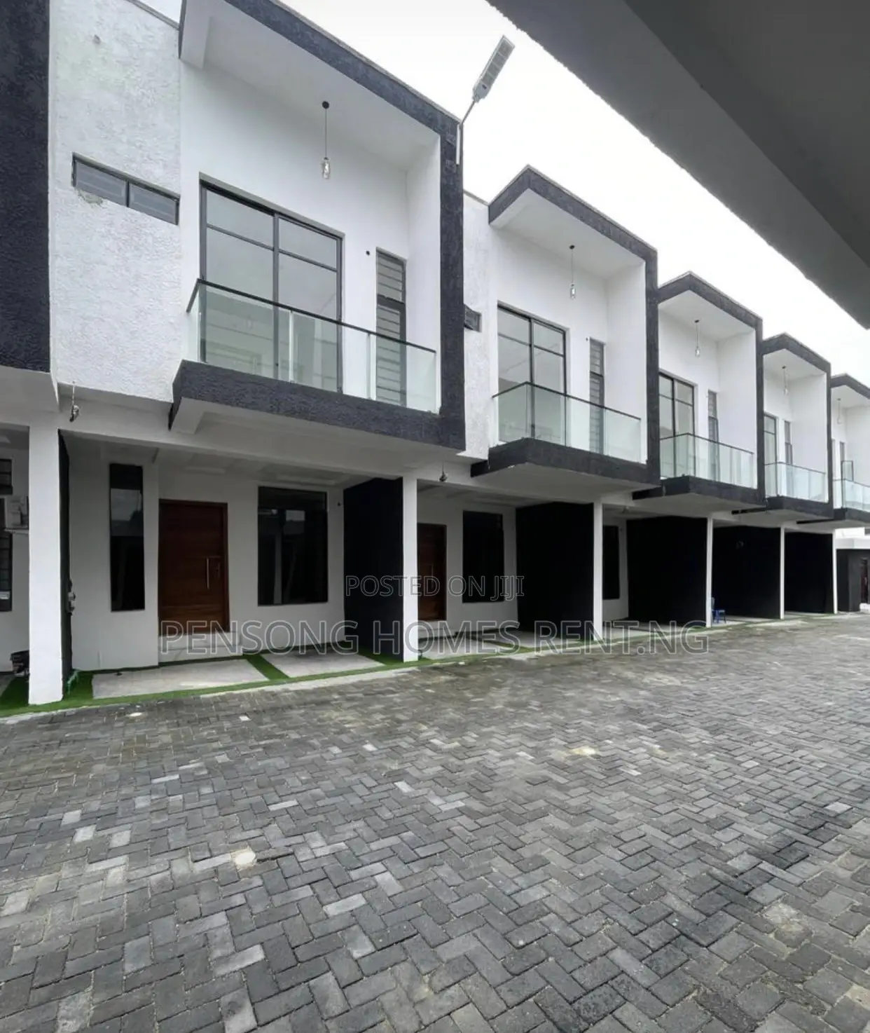 3bdrm Duplex in Ikota Lekki for rent
