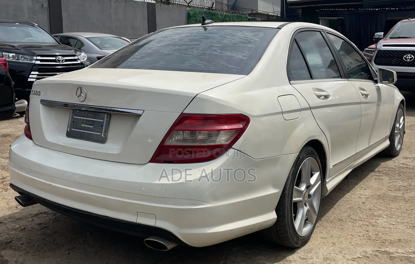 Mercedes-Benz C300 Sport 4Matic Sedan AWD (3.0L 6cyl 7A) 2010 White