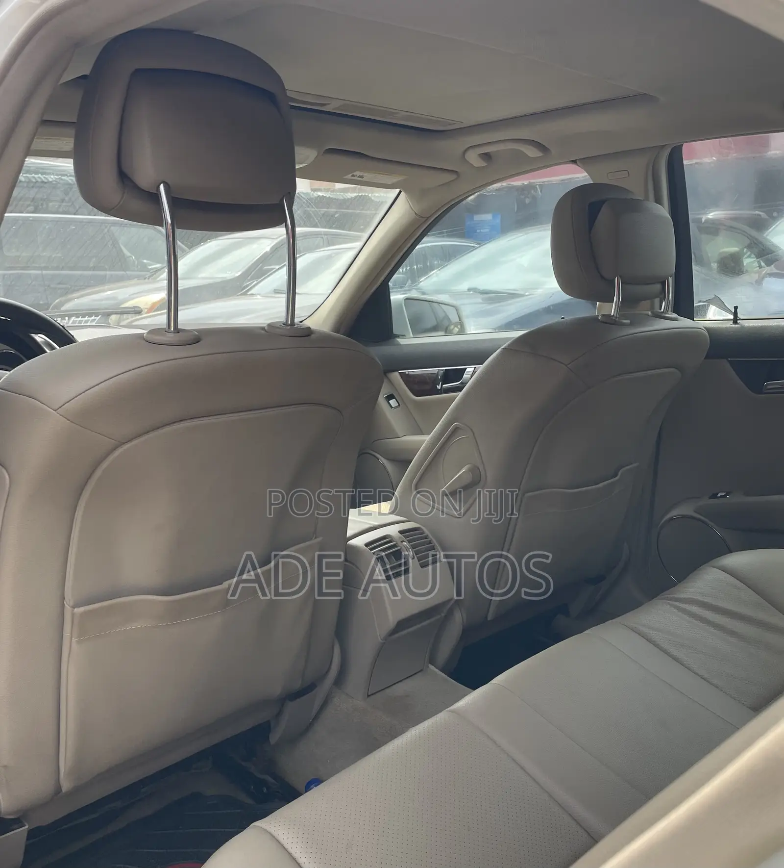 Mercedes-Benz C300 Sport 4Matic Sedan AWD (3.0L 6cyl 7A) 2010 White