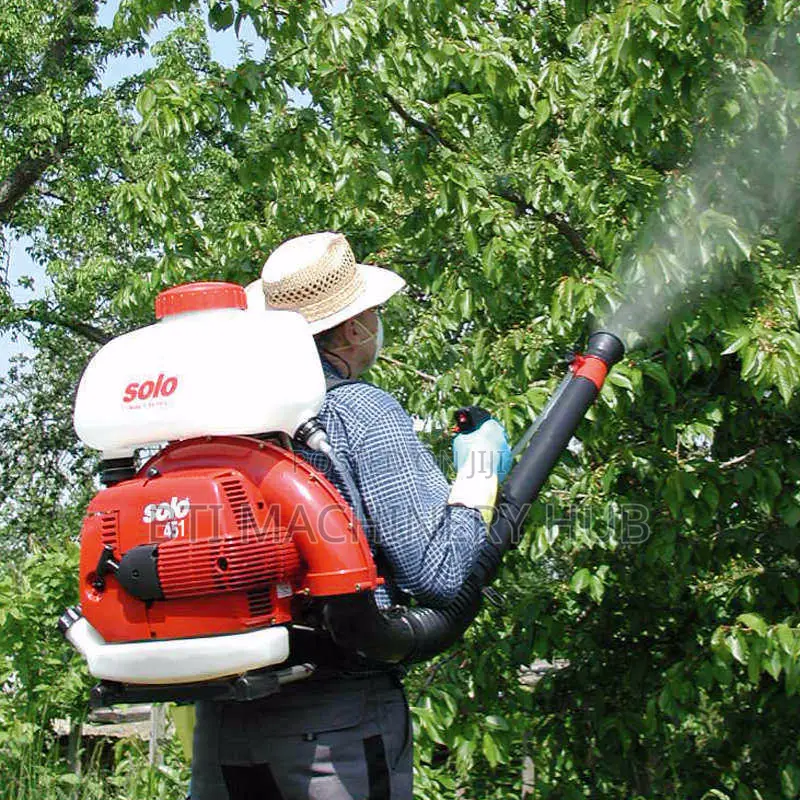Liquid Chemical Spraying Machine