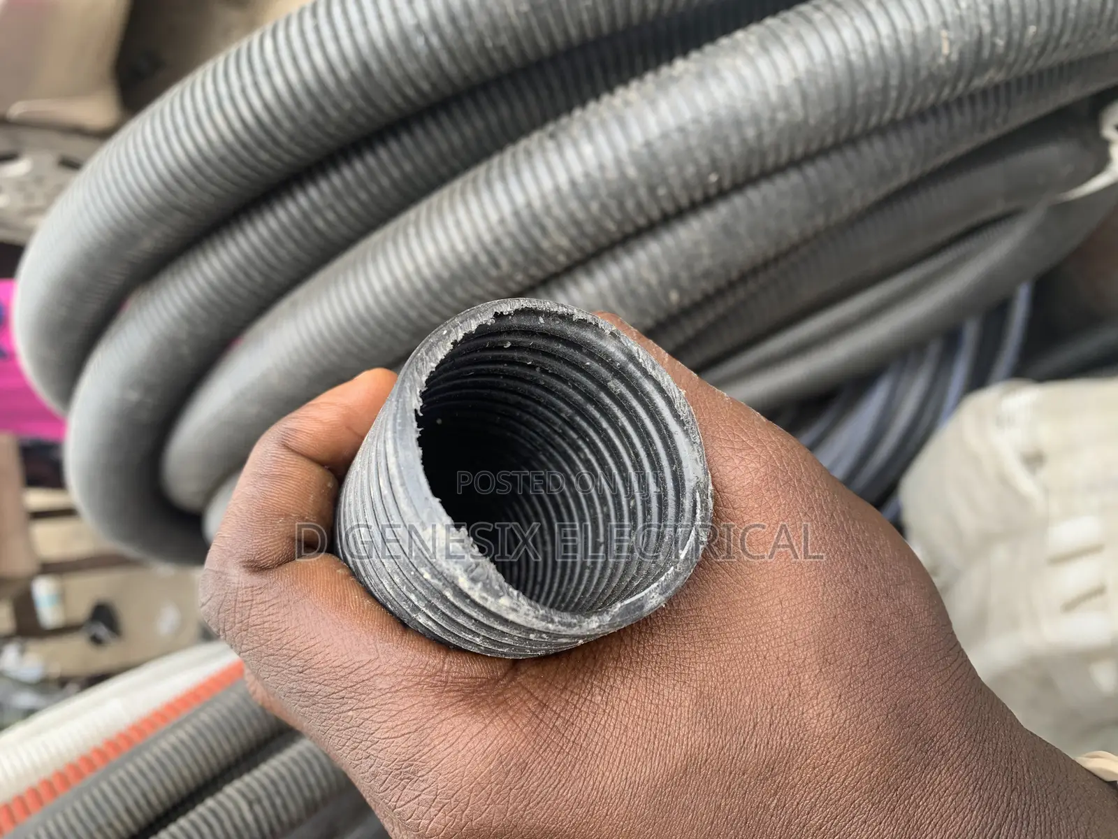50mm Flexible Host