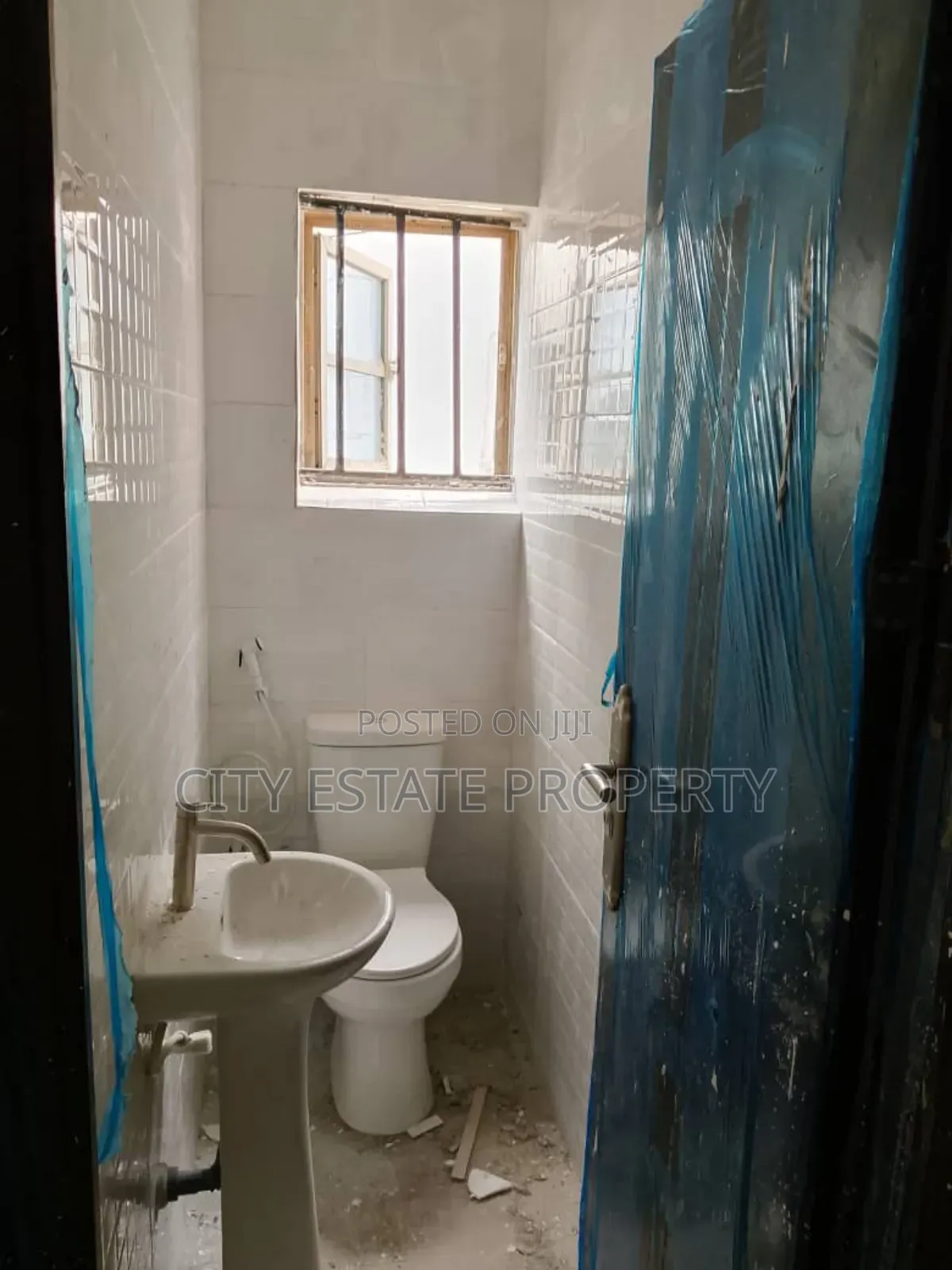 2bdrm Block of Flats in Shell Corporative, Port-Harcourt for rent