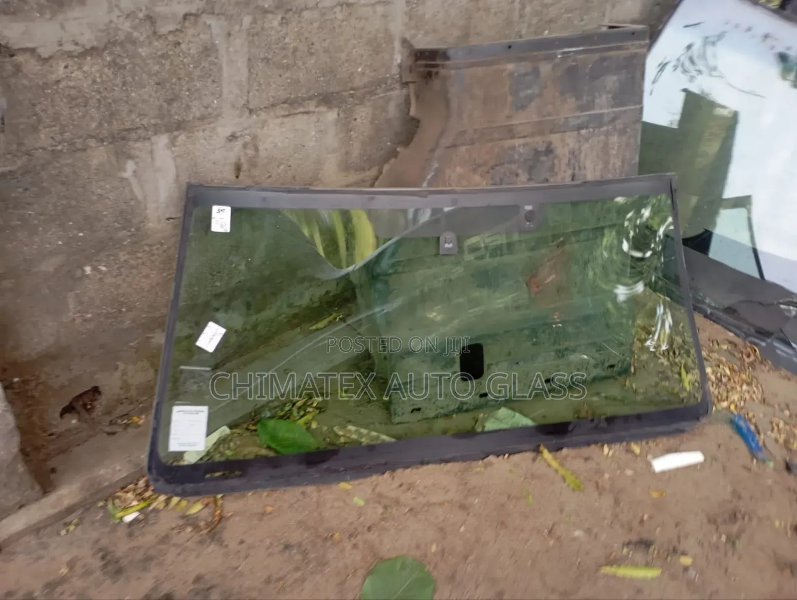 Toyota Tacoma 2014 Windscreen Glass Available