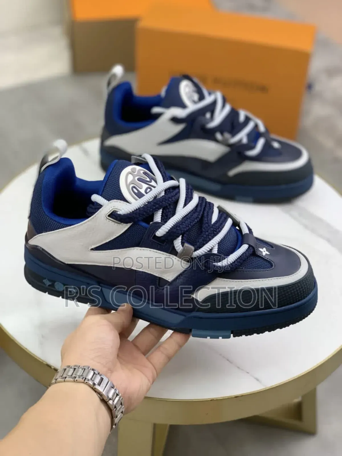 High Quality Louis Vuitton Unisex Sneakers