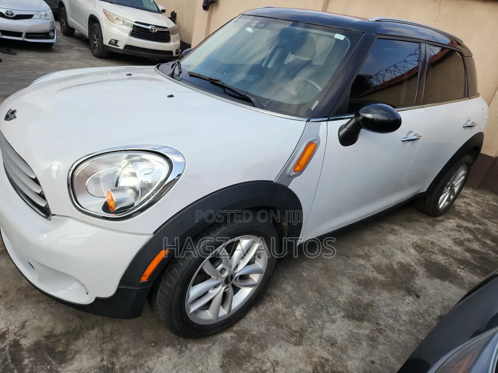 Mini Countryman Base 2013 White