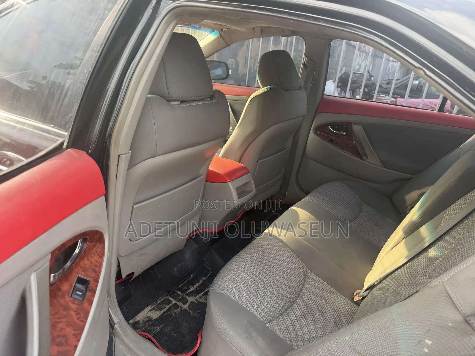Toyota Camry SE 4dr Sedan (2.5L 4cyl 6AM) 2010 Black