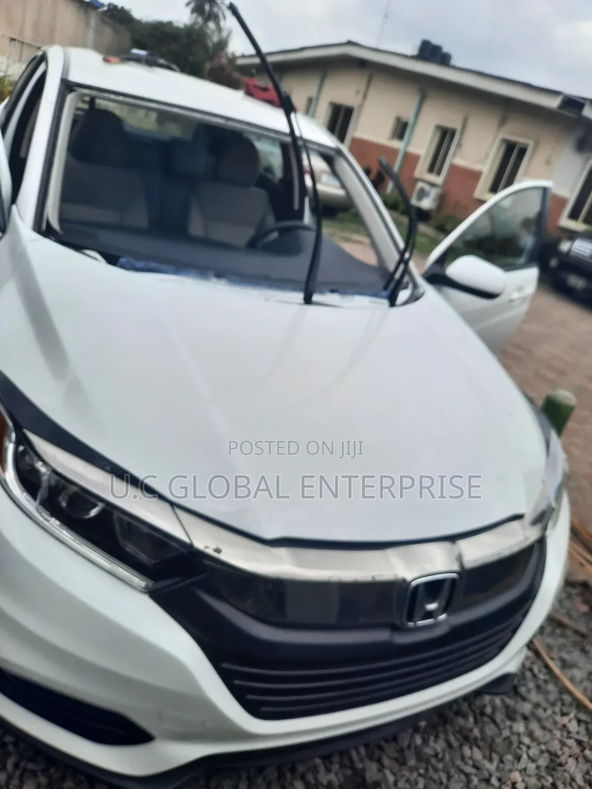 Front Windscreen Glass for Honda HRV 2018 Available Now