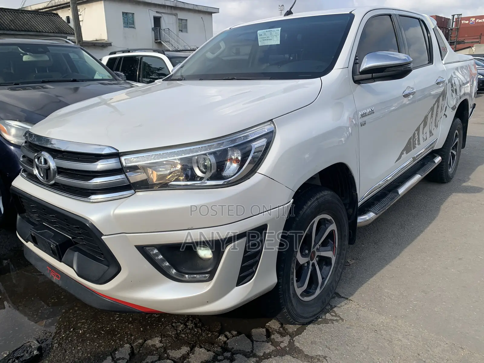 Toyota Hilux 2018 White