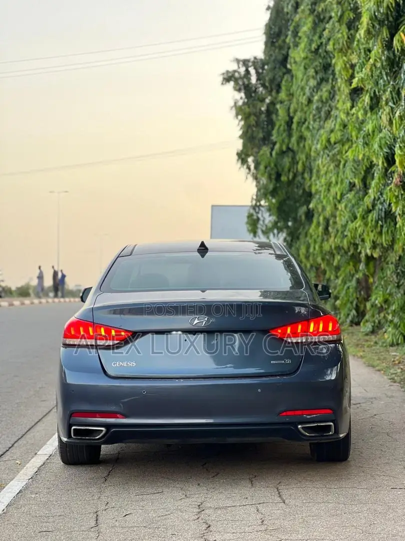 Hyundai Genesis 2015 Blue