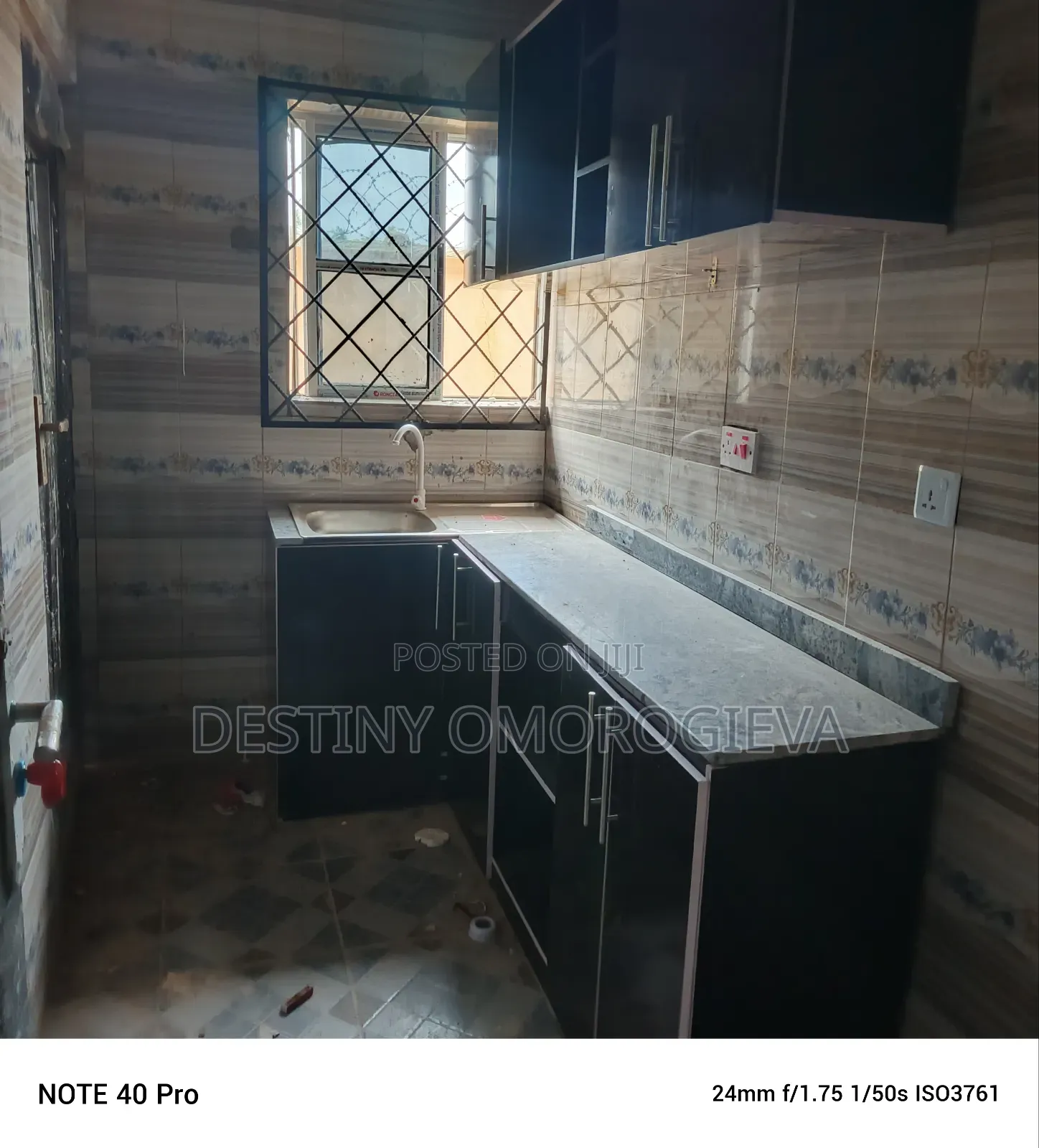 Furnished 1bdrm Block of Flats in Keen Real Estate, Ikpoba-Okha