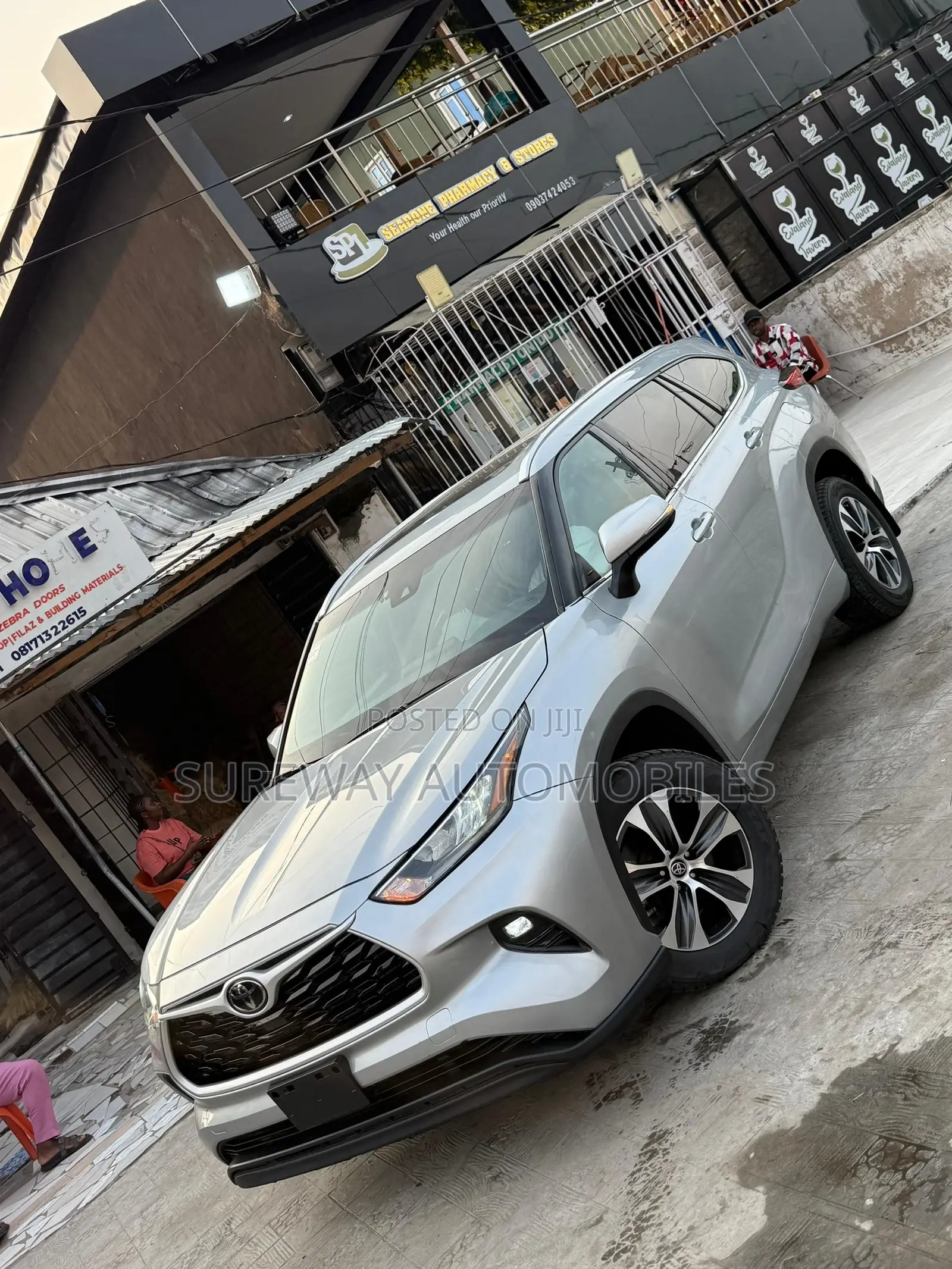 Toyota Highlander XLE AWD 2020 Gray
