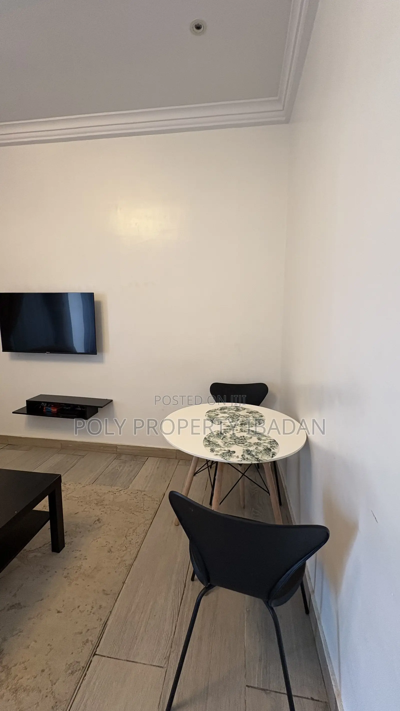 1bedroom Shortlet at Oluyole Estate Ringroad Ibadan