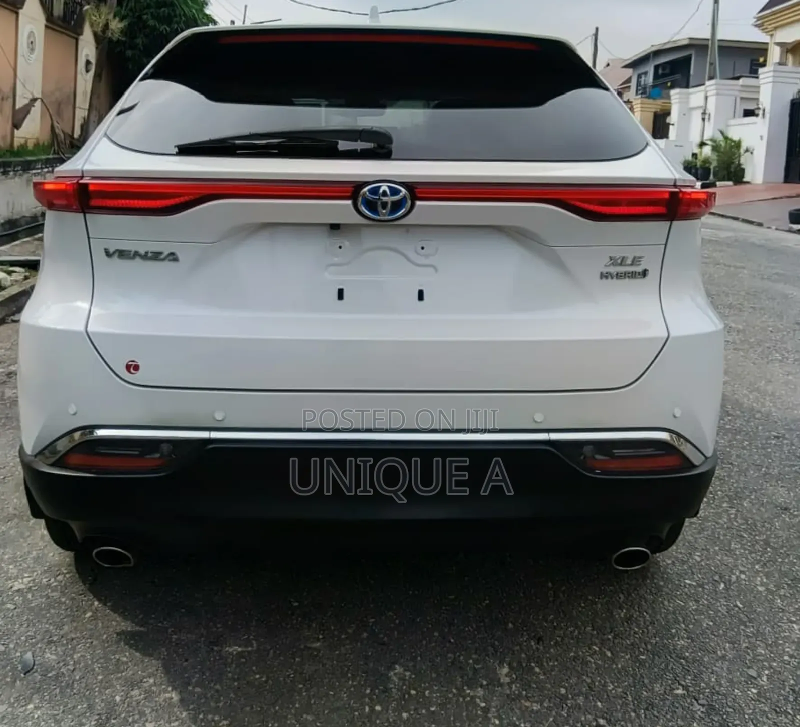 Toyota Venza XLE AWD 2023 White
