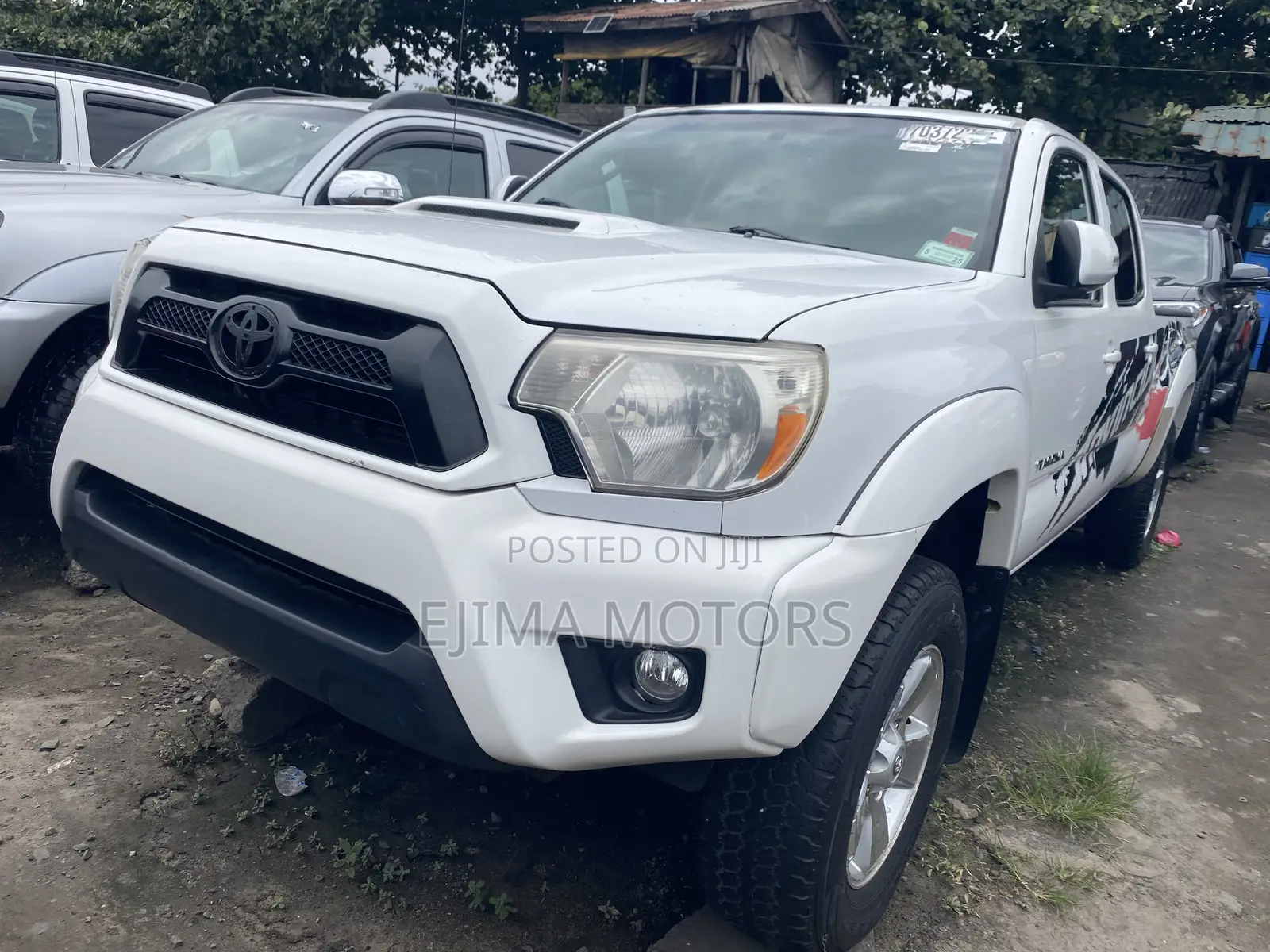 Toyota Tacoma 2012 White