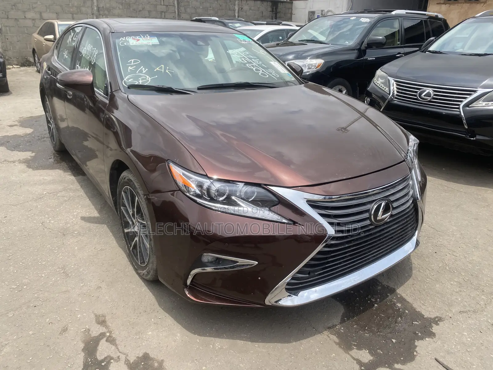 Lexus ES 350 FWD 2016 Brown
