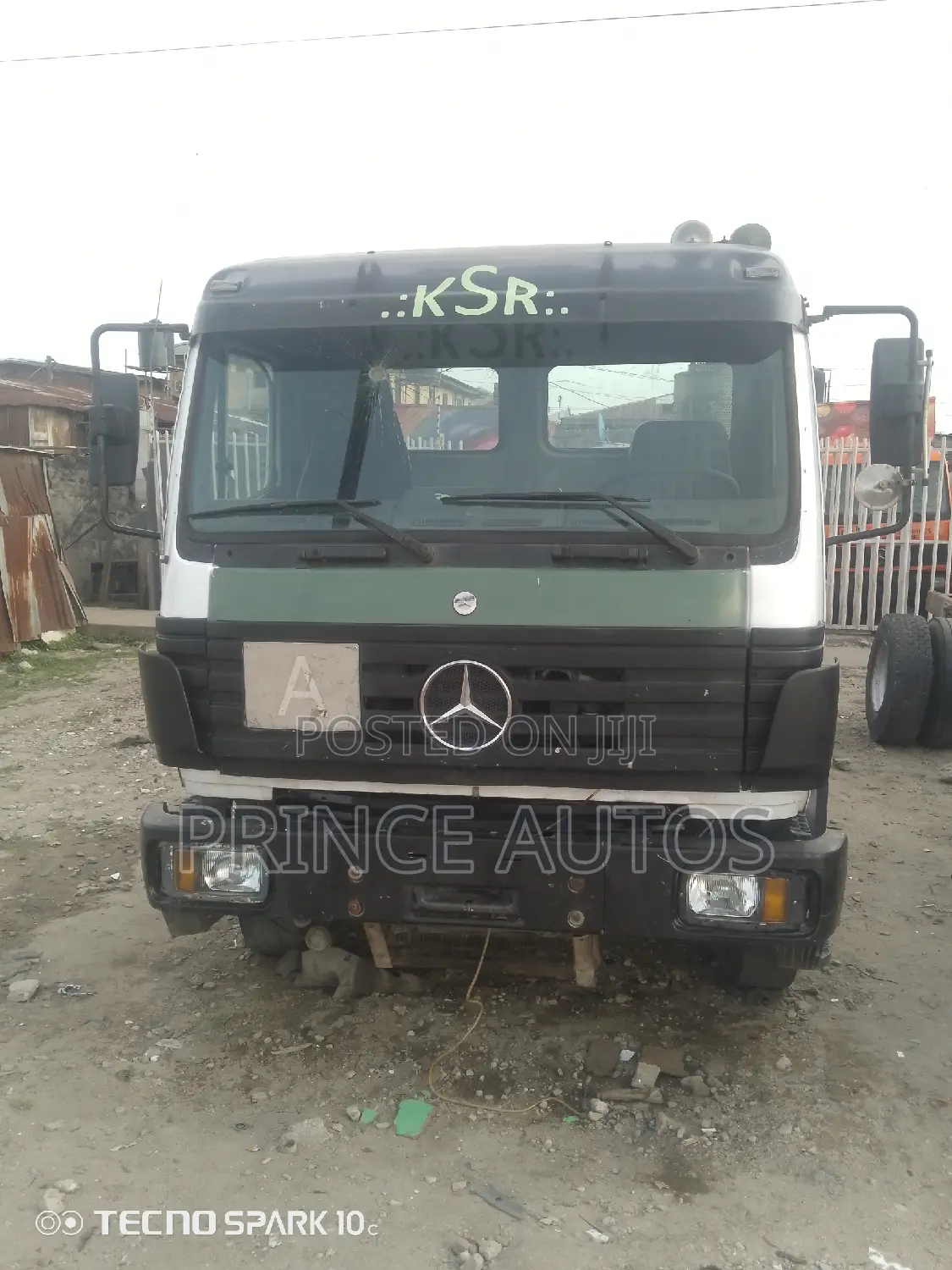 Mercedes Benz Truck 2535