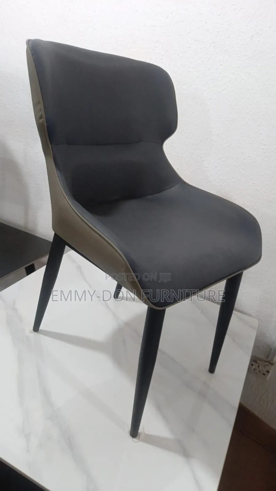 High Quality Dining/ Restaurant Chair