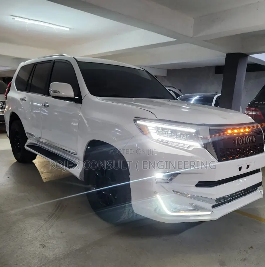 Toyota Land Cruiser Prado 2024 White