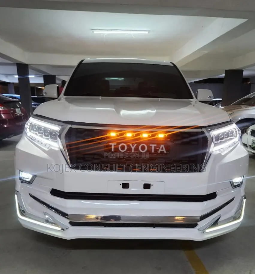 Toyota Land Cruiser Prado 2024 White