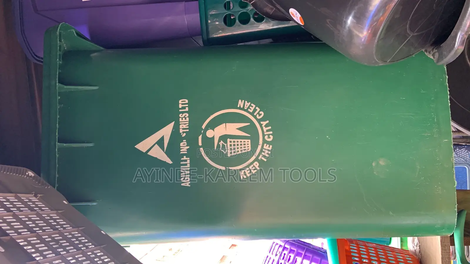 240l Waste Bin (Green Colour)