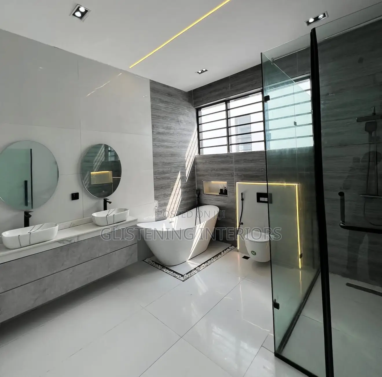 Shower Cubicles 10mm Tempered Glass