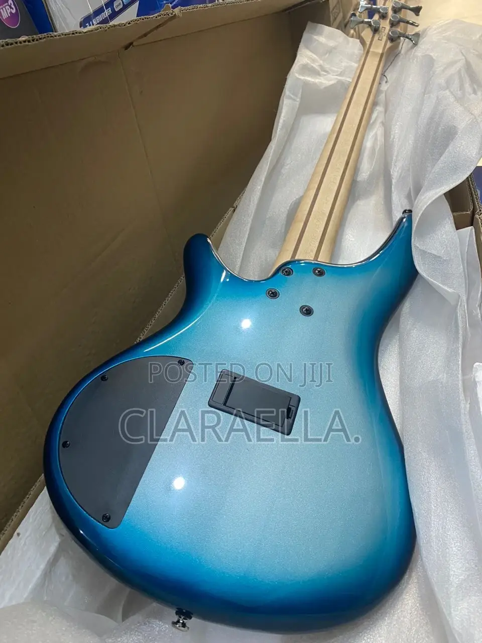 Ibanez Sr 305 Electric Bass Guitar