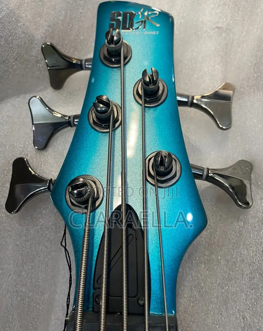 Ibanez Sr 305 Electric Bass Guitar