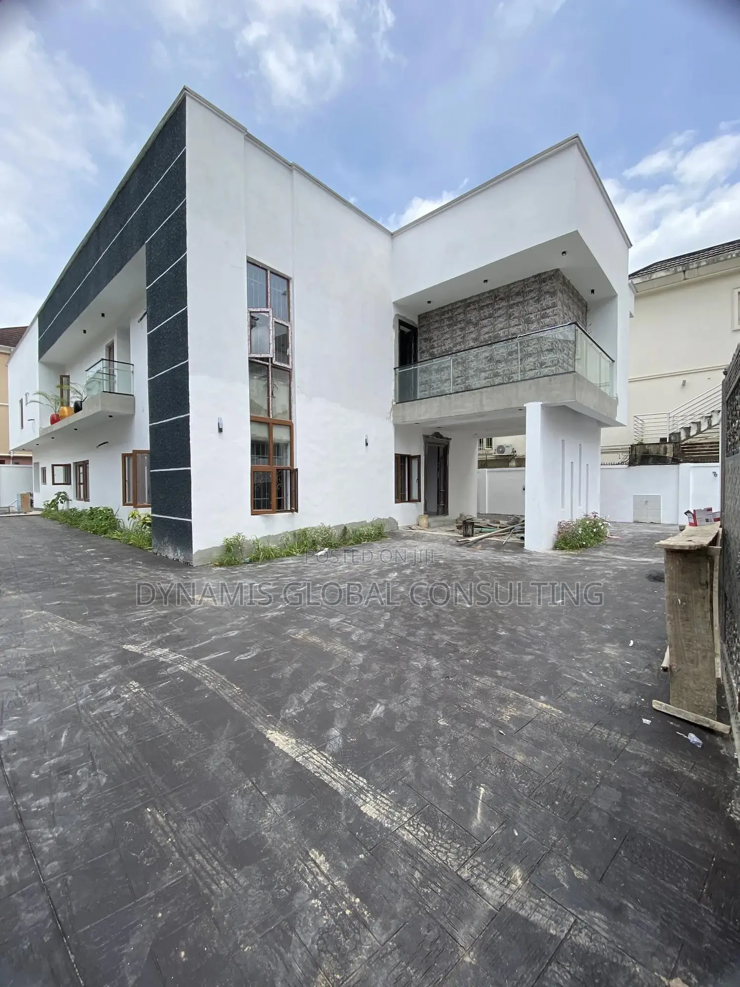 Furnished 6bdrm Duplex in Ikeja Gra for sale