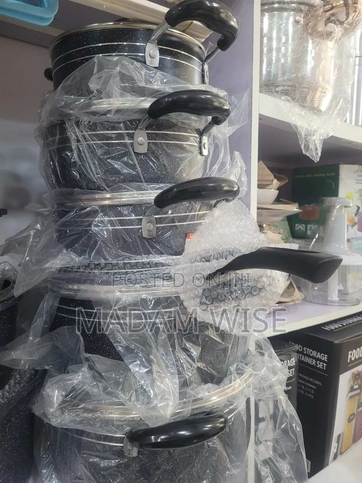 High Quality Set of Pots