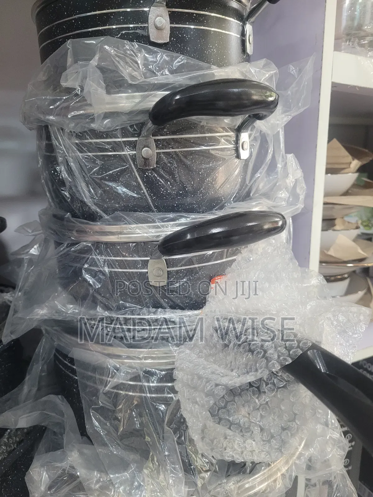 High Quality Set of Pots