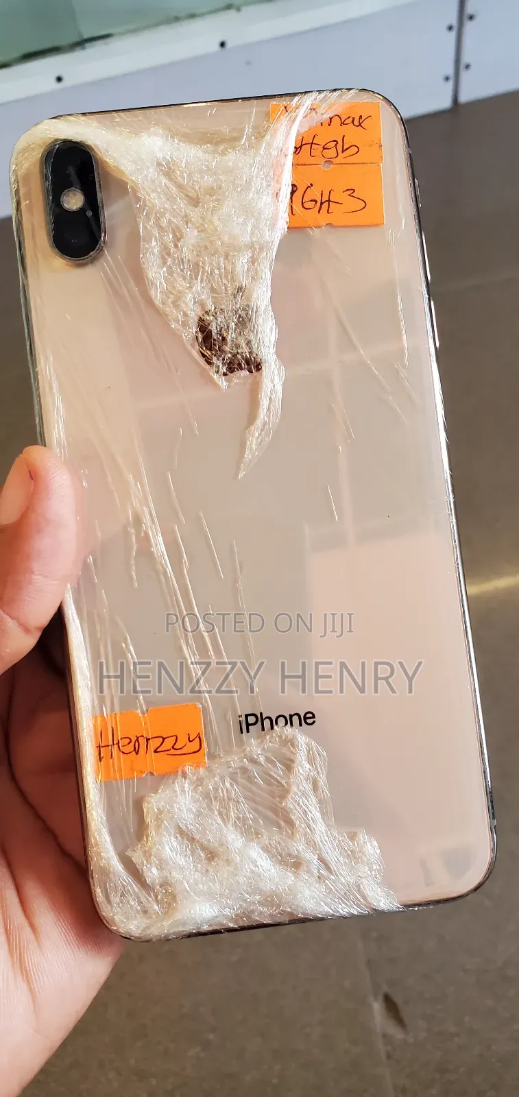Apple iPhone XS Max 64 GB Gold
