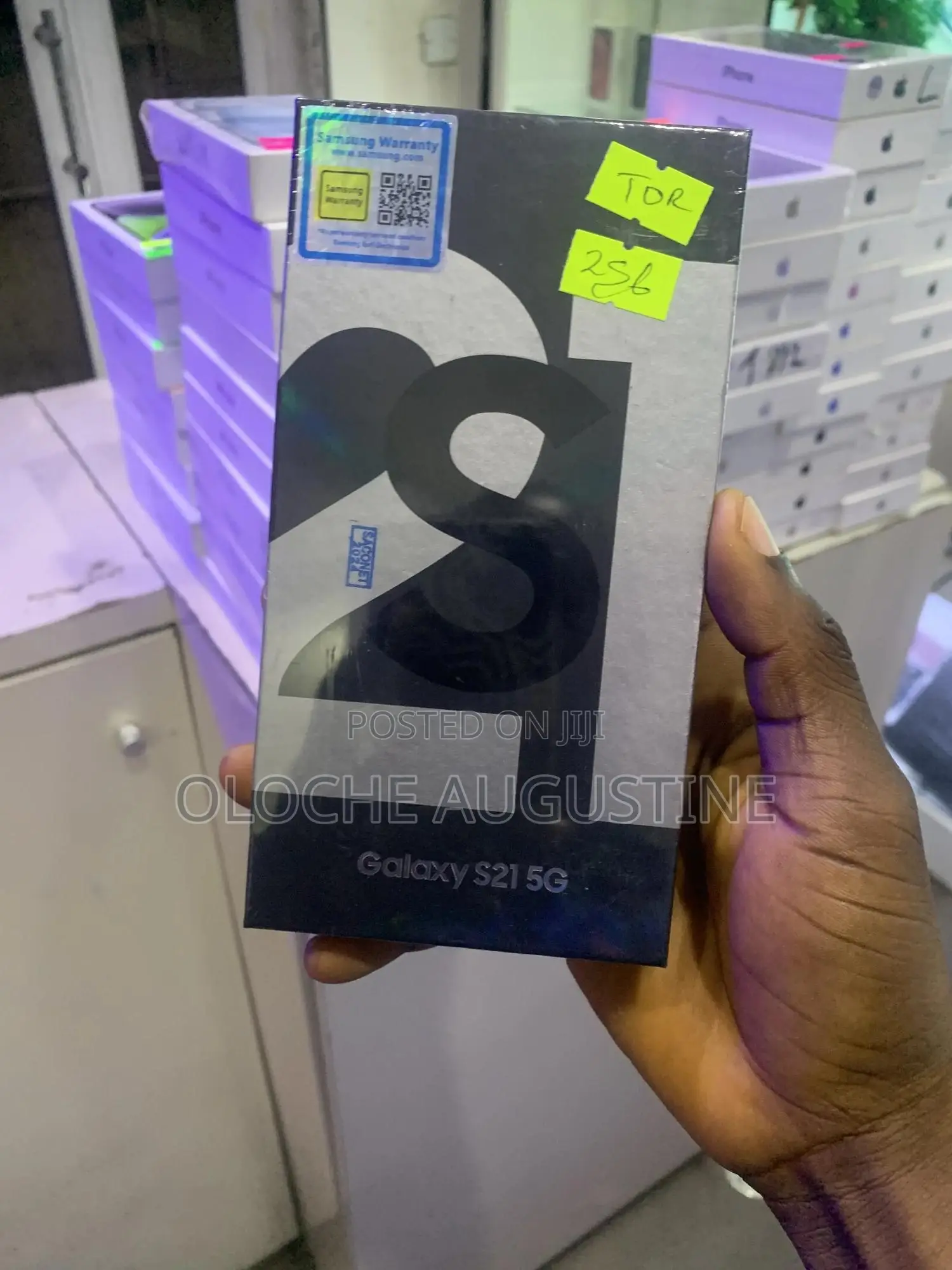 New Samsung Galaxy S21 5G 256 GB Gold