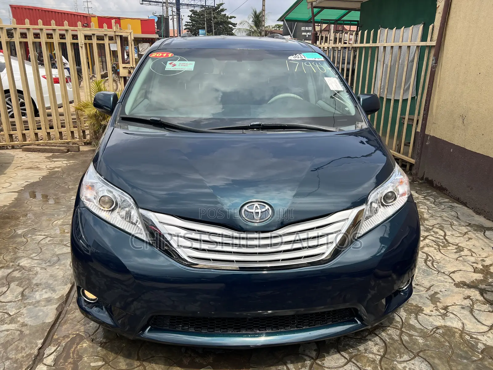 Toyota Sienna XLE 7 Passenger 2011 Green