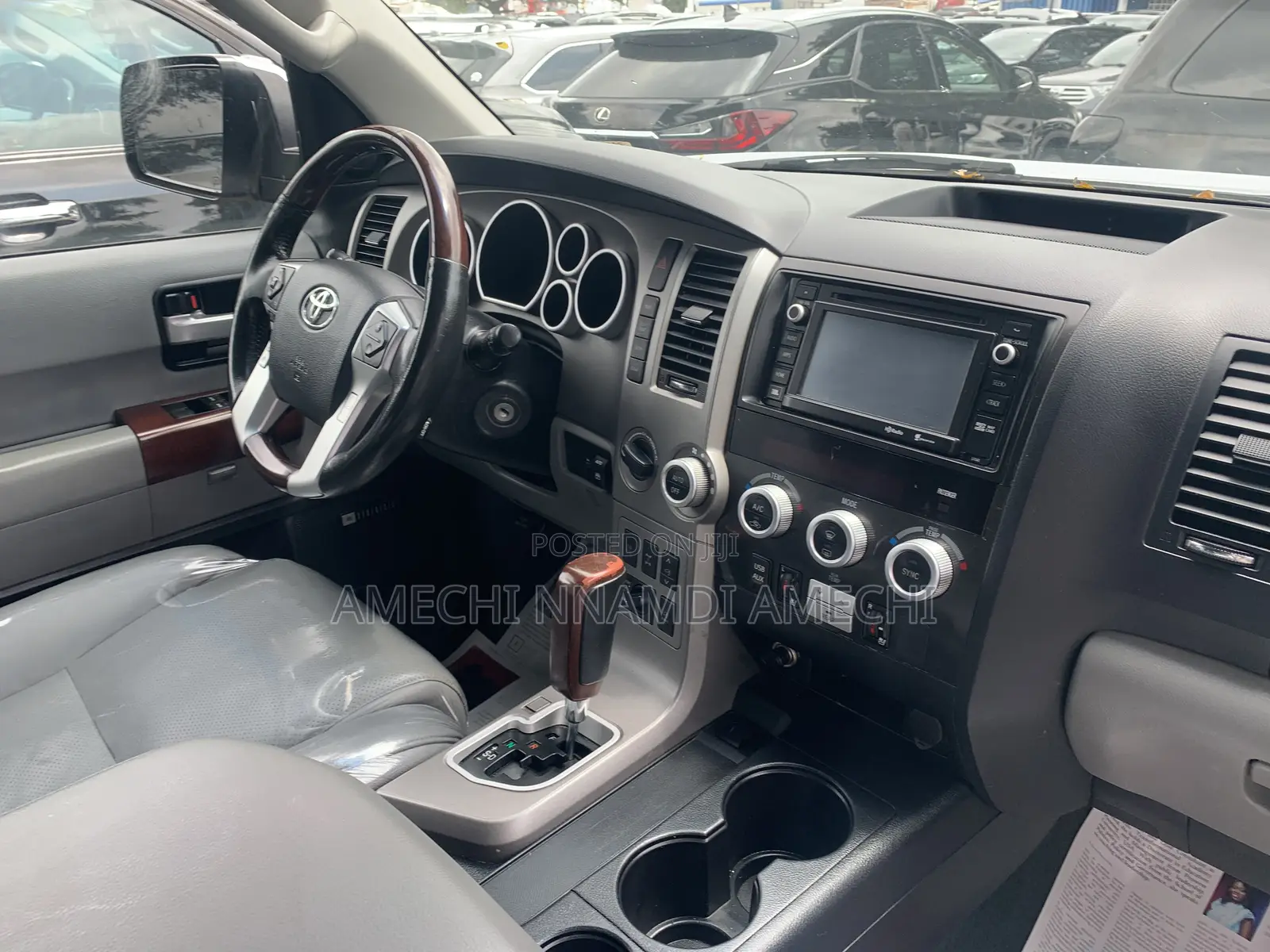 Toyota Sequoia Platinum 4x4 2018 Silver