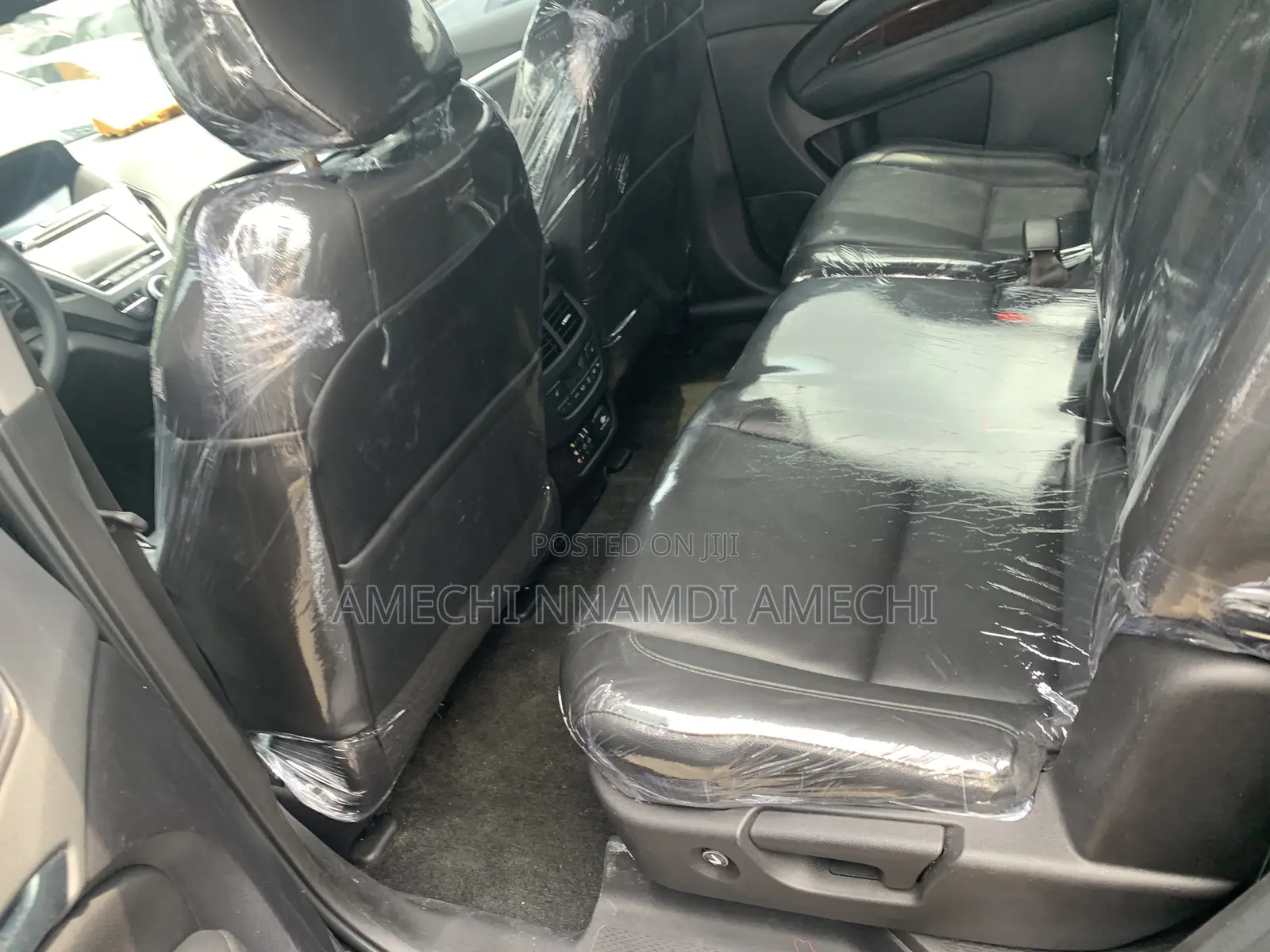 Acura MDX Advance and Entertainment Packages 4dr SUV (3.5L 6cyl 6A)