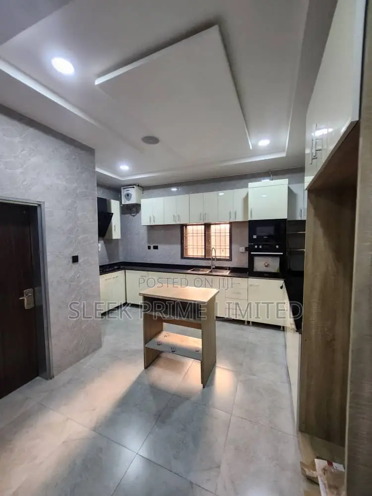 Furnished 5bdrm Duplex in Seaman Metropolitan , FHA for sale