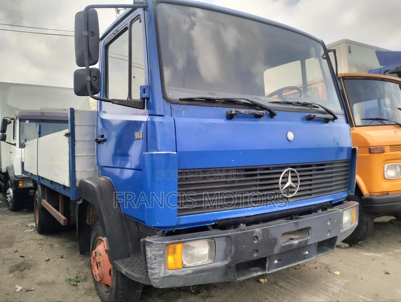 Mercedes Benz 914 Truck