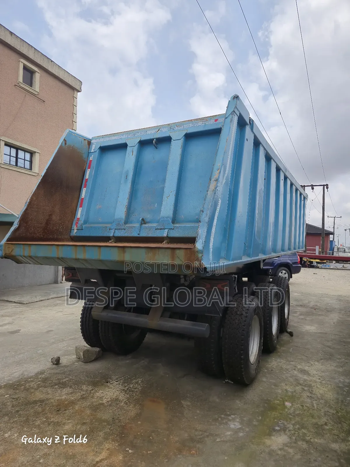 Trailer Tipping Bucket 3 Axle
