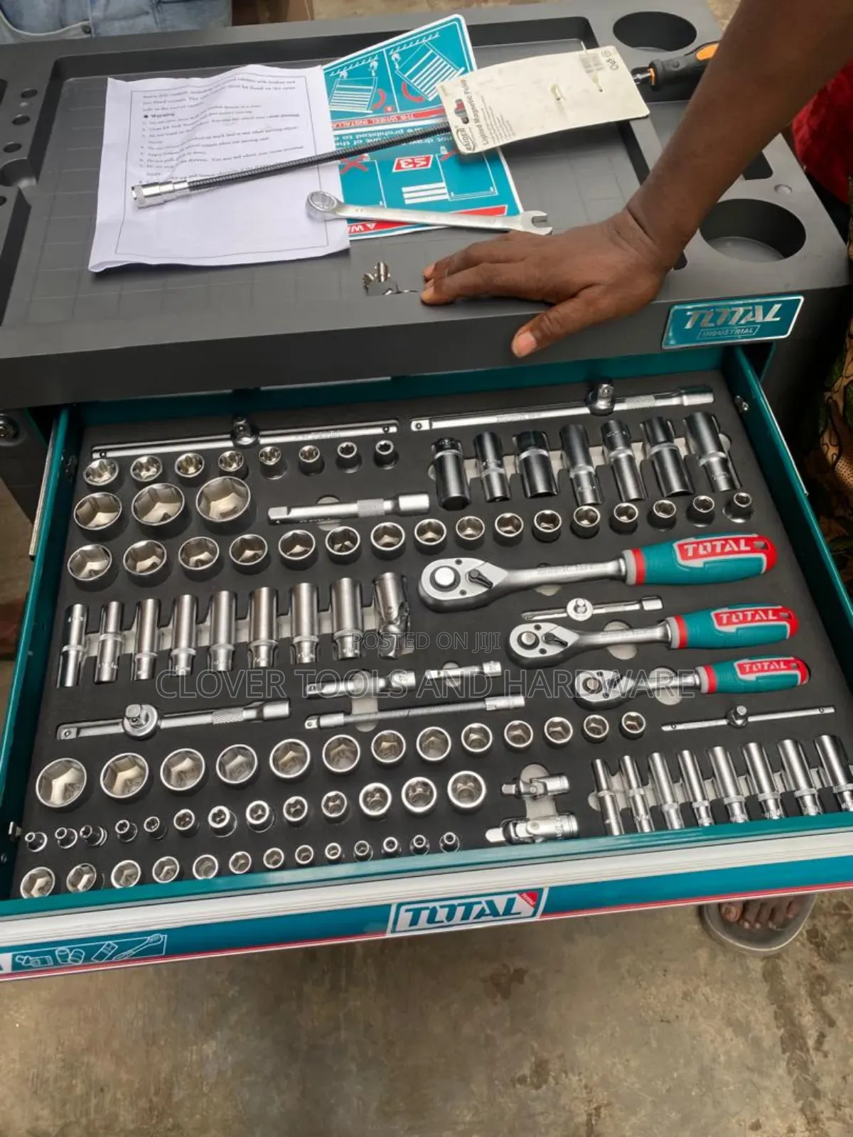 Total Thptcs73281 328 PCS Tool Chest Set.