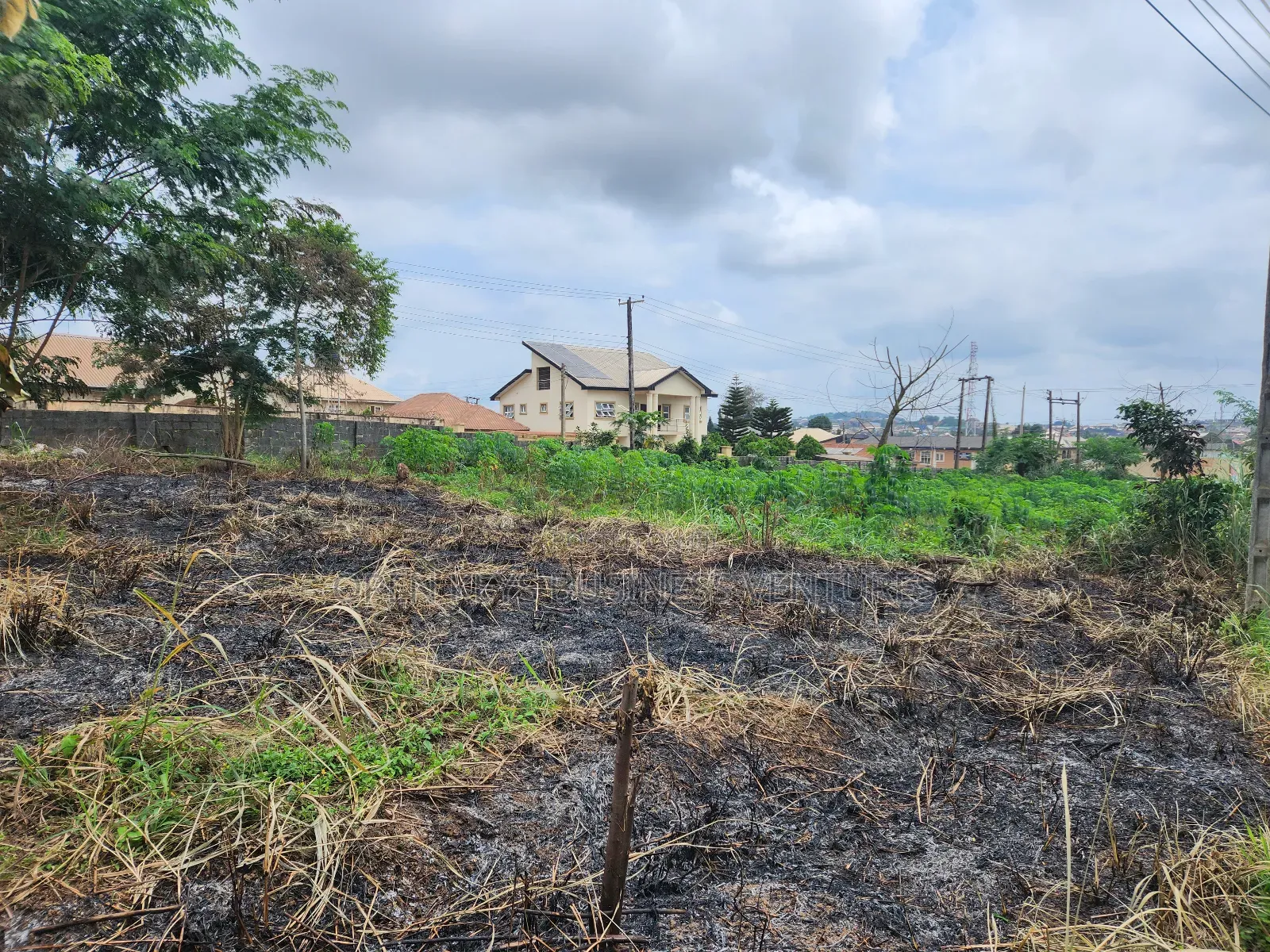 439sqm In Well Gated Estate, Dss Iletuntun Jericho Extension