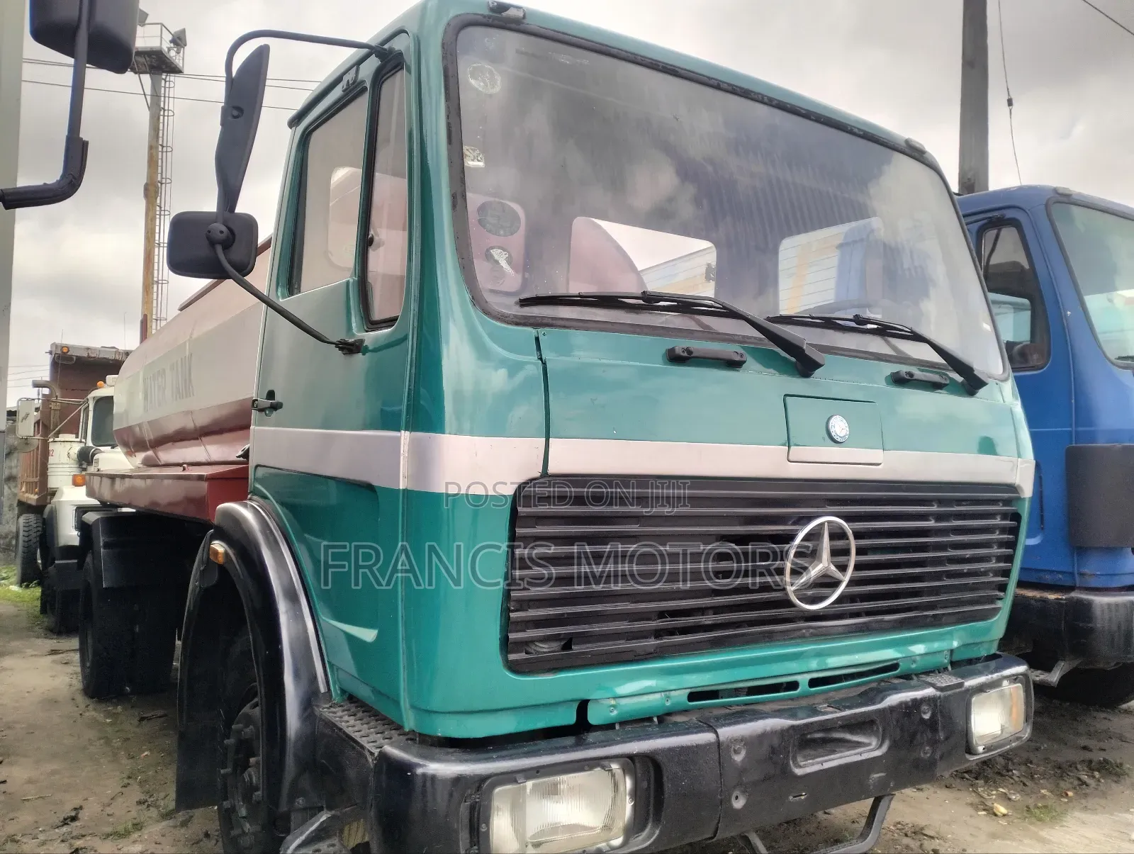 Mercedes Benz Water Tanker