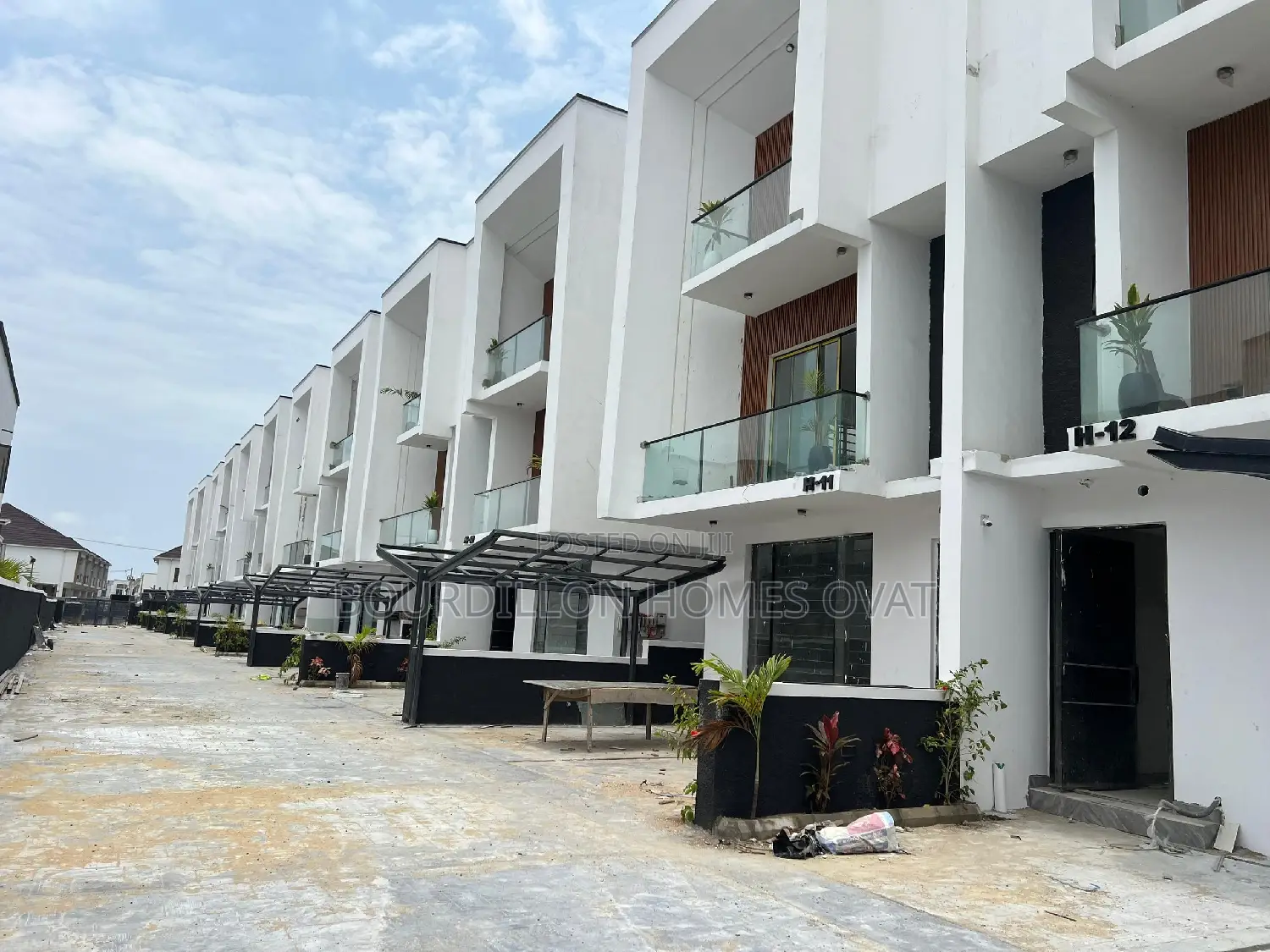 4bdrm Duplex in Orchid, Lekki for sale